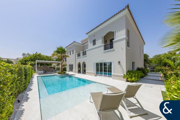 Prime Location | Lake & Park View | Exclusive